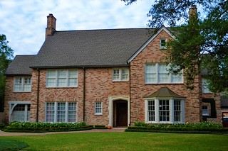 New Home Owner? Here Is How to Check That Your Sewer Line Is Not Cracked